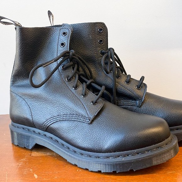 Doc Martens 1460 Pascal Lace Up Boots Black Leather - Picture 1 of 8